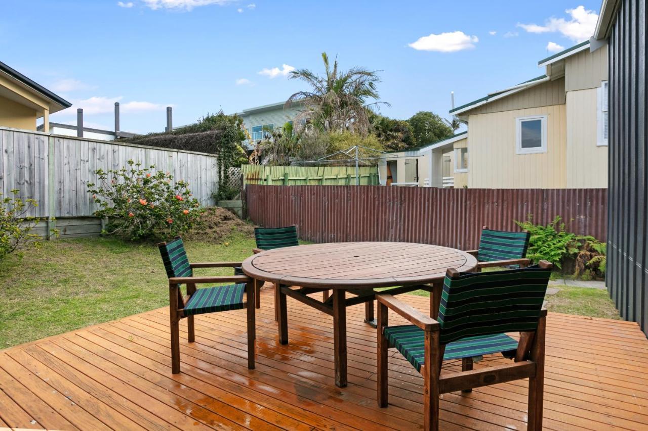 Clara'S Togs And Towels - Waihi - Bachcare Nz Villa Exterior photo